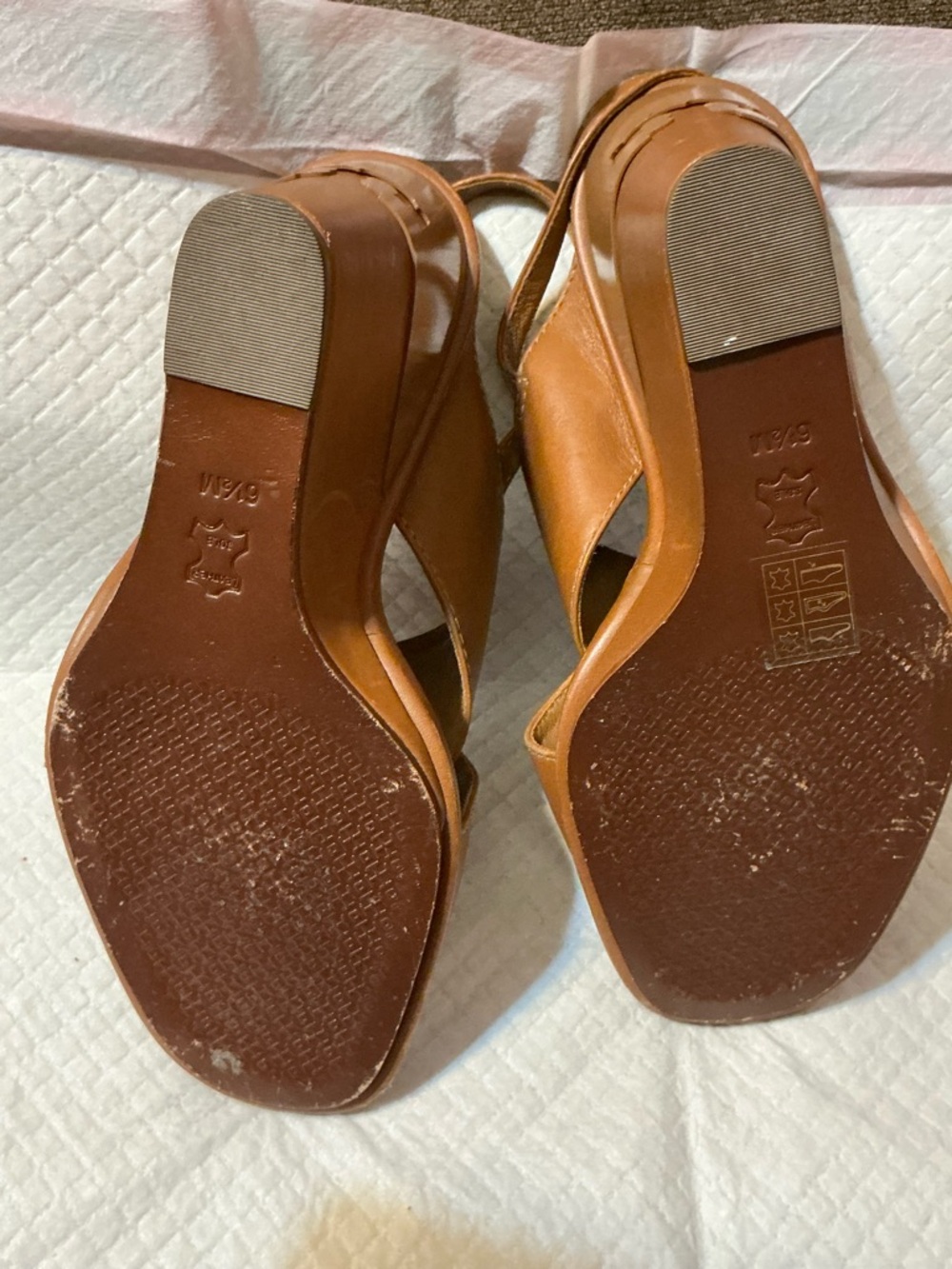 Tory Burch Tan Leather Crisscross Wedge Slingbacks - Picture 7 of 7